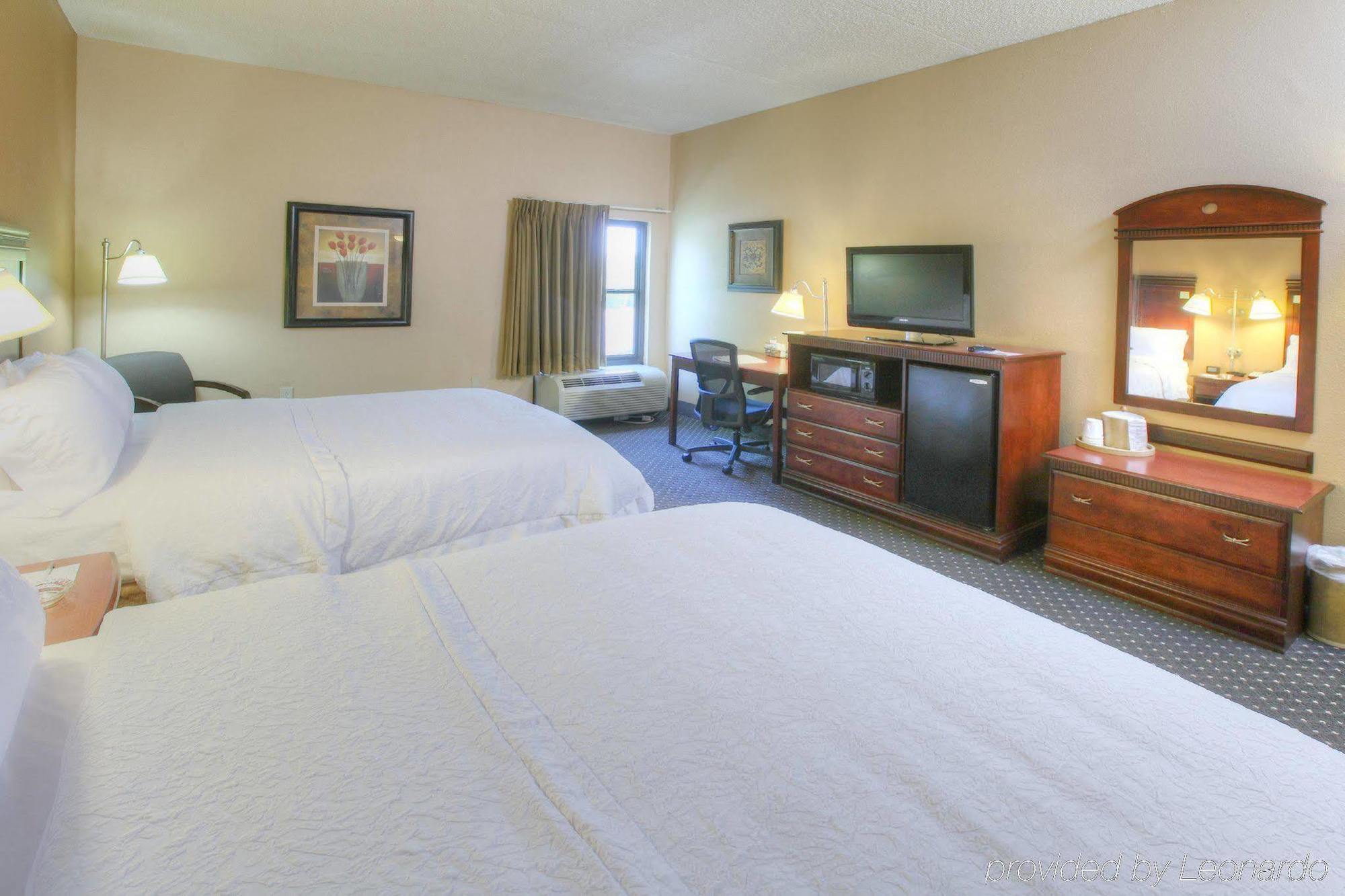 Hampton Inn Tuscaloosa - East Extérieur photo